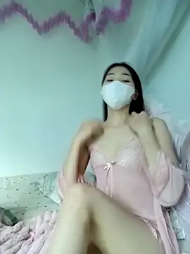 Xiangchuu online show from May 3, 7:56 am