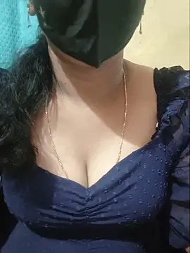 Latha lovely online show from June 17, 2:57 am