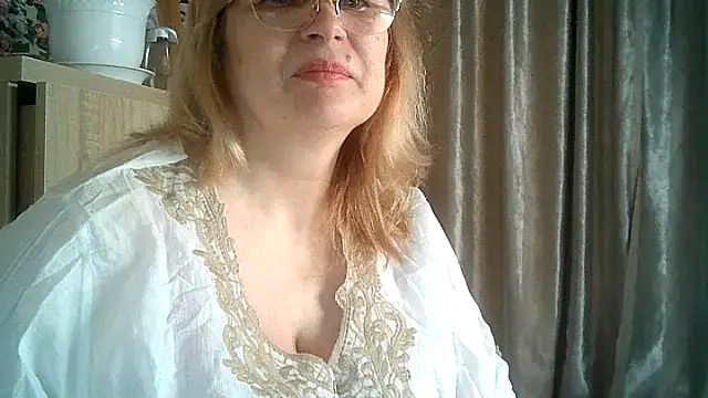 Alina-malina66 online show from June 5, 9:21 pm
