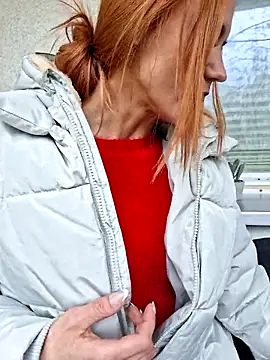 SlimBellaOfficial online show from March 26, 10:39 am