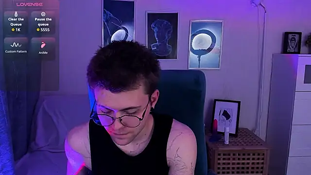 Thomas Norton online show from May 30, 9:00 pm