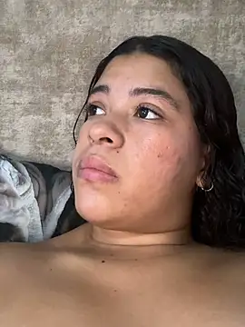 IvyRousex online show from May 15, 5:00 am