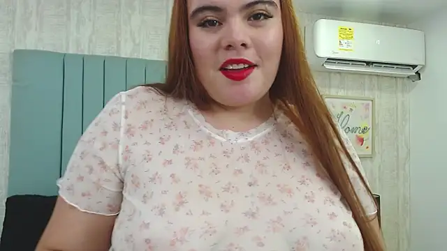 OliviaOnyx online show from March 28, 7:35 pm