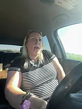 sweetkacibaby online show from June 3, 2:44 pm