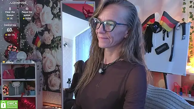 jesica mooonn online show from June 20, 4:27 am