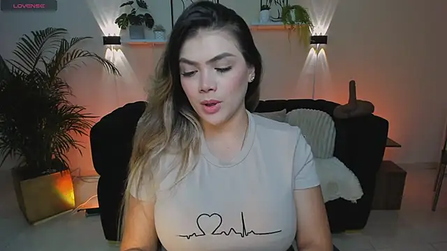 Sofia Velvetx online show from July 22, 3:29 am