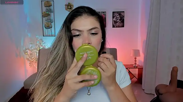 Sofia Velvetx online show from July 24, 3:26 am