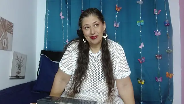 SALAMANDRA FRANCO online show from July 11, 1:22 pm