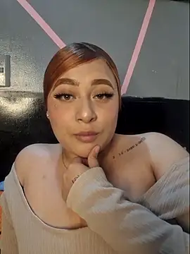 venuscopper online show from May 29, 11:57 pm