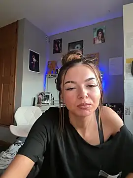 badApril03 online show from July 30, 4:35 am