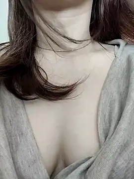 Easyly0 online show from March 27, 8:37 am