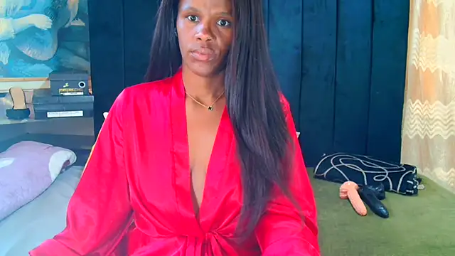 CaramelCandyxx online show from July 22, 6:25 am