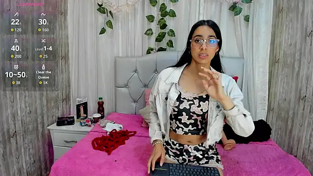 Angela Basseth online show from June 16, 2:07 pm