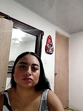 Aliceee bolton online show from April 2, 6:00 am