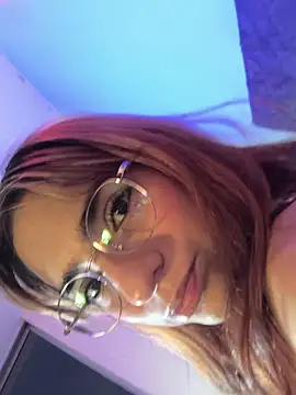 Chloee Reed online show from July 23, 9:28 am