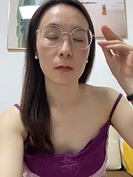 you-520 online show from June 18, 11:04 am