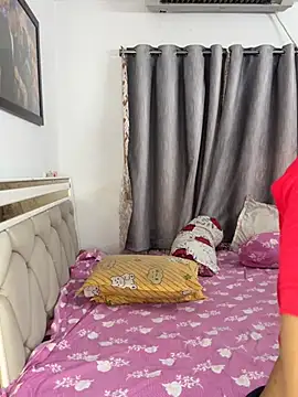 Sweet-Ellina online show from June 18, 5:31 am