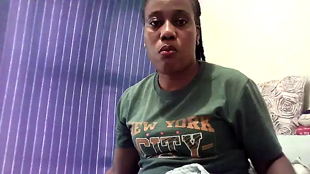 Dutches101 online show from July 6, 2:55 pm