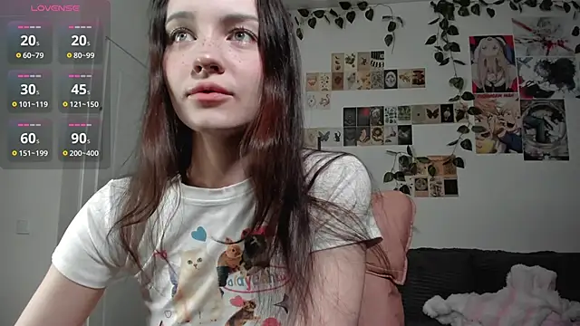 milkychuu online show from April 2, 4:10 am