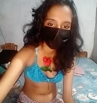 manu babe online show from April 5, 4:50 pm