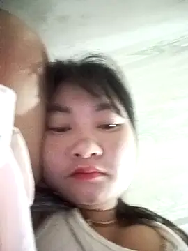 Linh Hoang online show from April 12, 5:16 pm