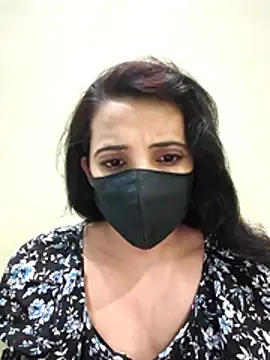 Annu 02 online show from April 2, 7:00 pm