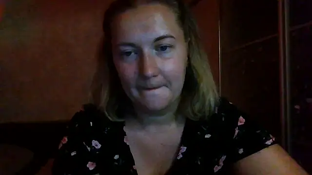 TinaKittyX online show from August 8, 8:39 pm
