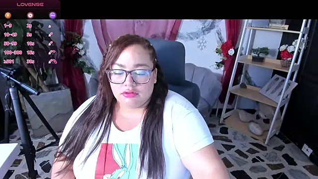 AbbyRogers1 online show from May 31, 5:24 am