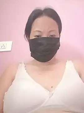 Bristy BigBoobs online show from July 28, 6:11 am