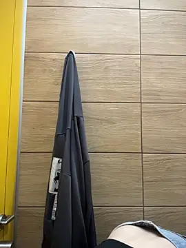 LilMisa online show from April 3, 5:49 am