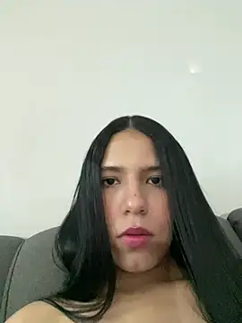 IsabelaRivers online show from May 10, 6:15 am