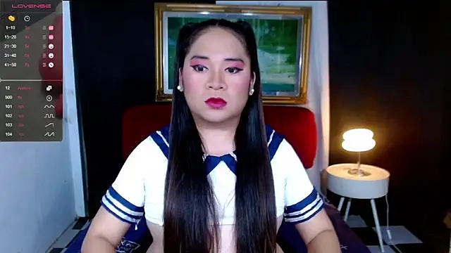 HugeCumRainSamantha online show from April 7, 5:37 pm