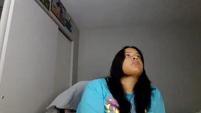 madzbailey online show from July 28, 7:04 pm
