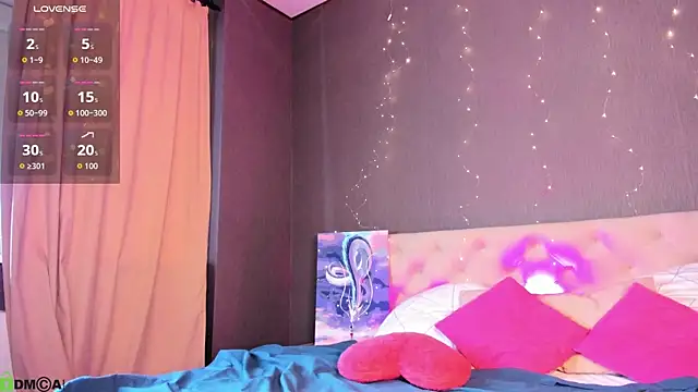 Amy-Desiree online show from May 29, 4:21 am