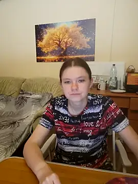 JessicaHolland1 online show from June 18, 5:40 pm