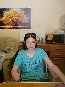 JessicaHolland1 online show from June 20, 6:44 pm