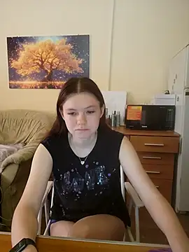 JessicaHolland1 online show from June 17, 6:04 am