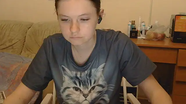 JessicaHolland1 online show from June 10, 6:39 pm