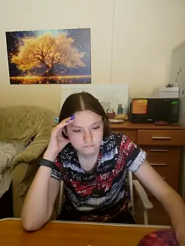 JessicaHolland1 online show from June 21, 6:45 pm