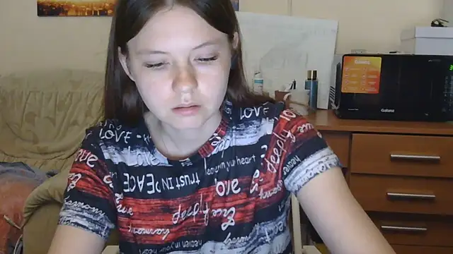 JessicaHolland1 online show from June 11, 6:49 pm