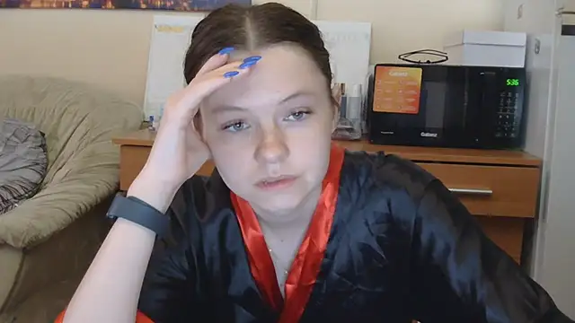 JessicaHolland1 online show from June 28, 5:19 pm