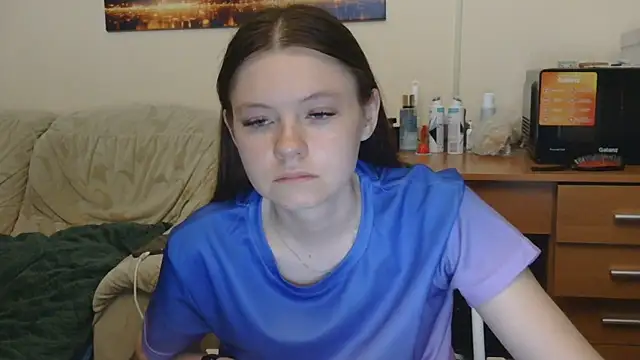 JessicaHolland1 online show from June 7, 6:37 pm