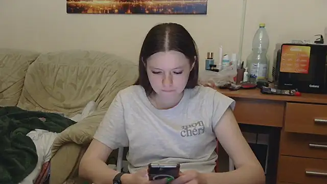 JessicaHolland1 online show from June 4, 7:18 pm