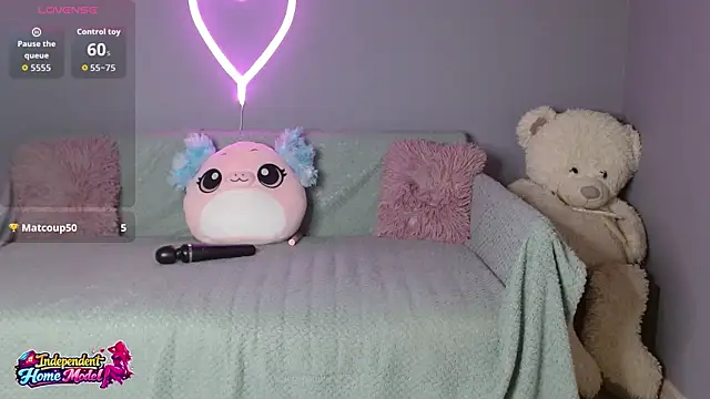 Bea doll online show from July 3, 3:23 am