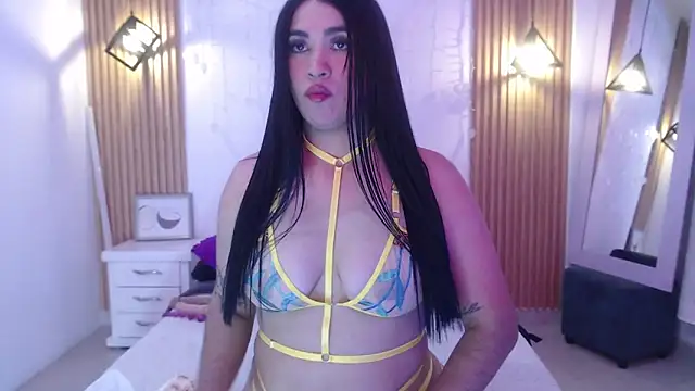 giselslut   online show from June 15, 3:40 am