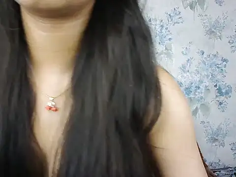 Latina pihu online show from June 30, 10:26 am