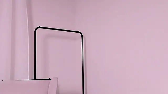 SadeHowen online show from April 9, 6:24 pm