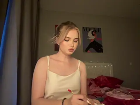 kirtova  online show from July 29, 4:18 pm