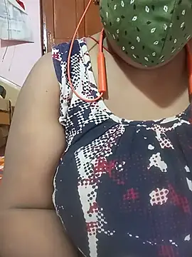 hotriya576599 online show from July 23, 1:58 am