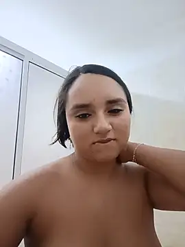 Valentina Narvaez online show from May 24, 11:25 pm